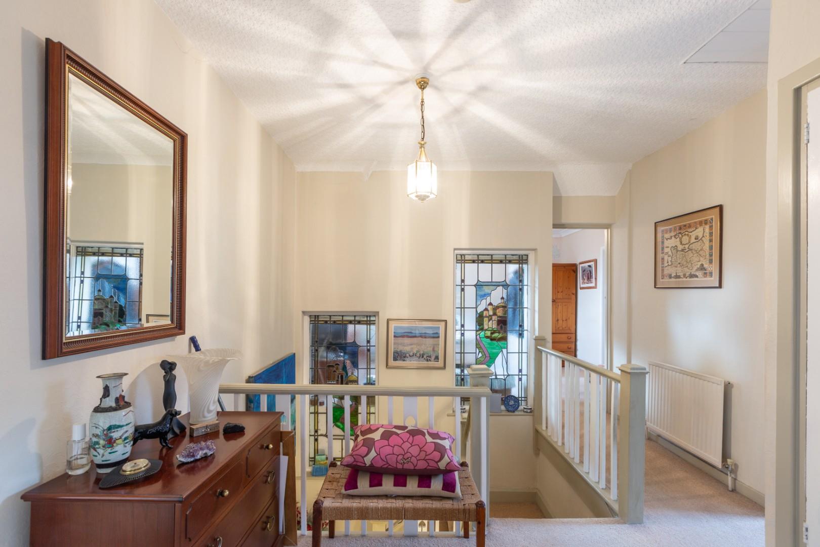 West Cross Lane, West Cross, Swansea, SA3 5LS